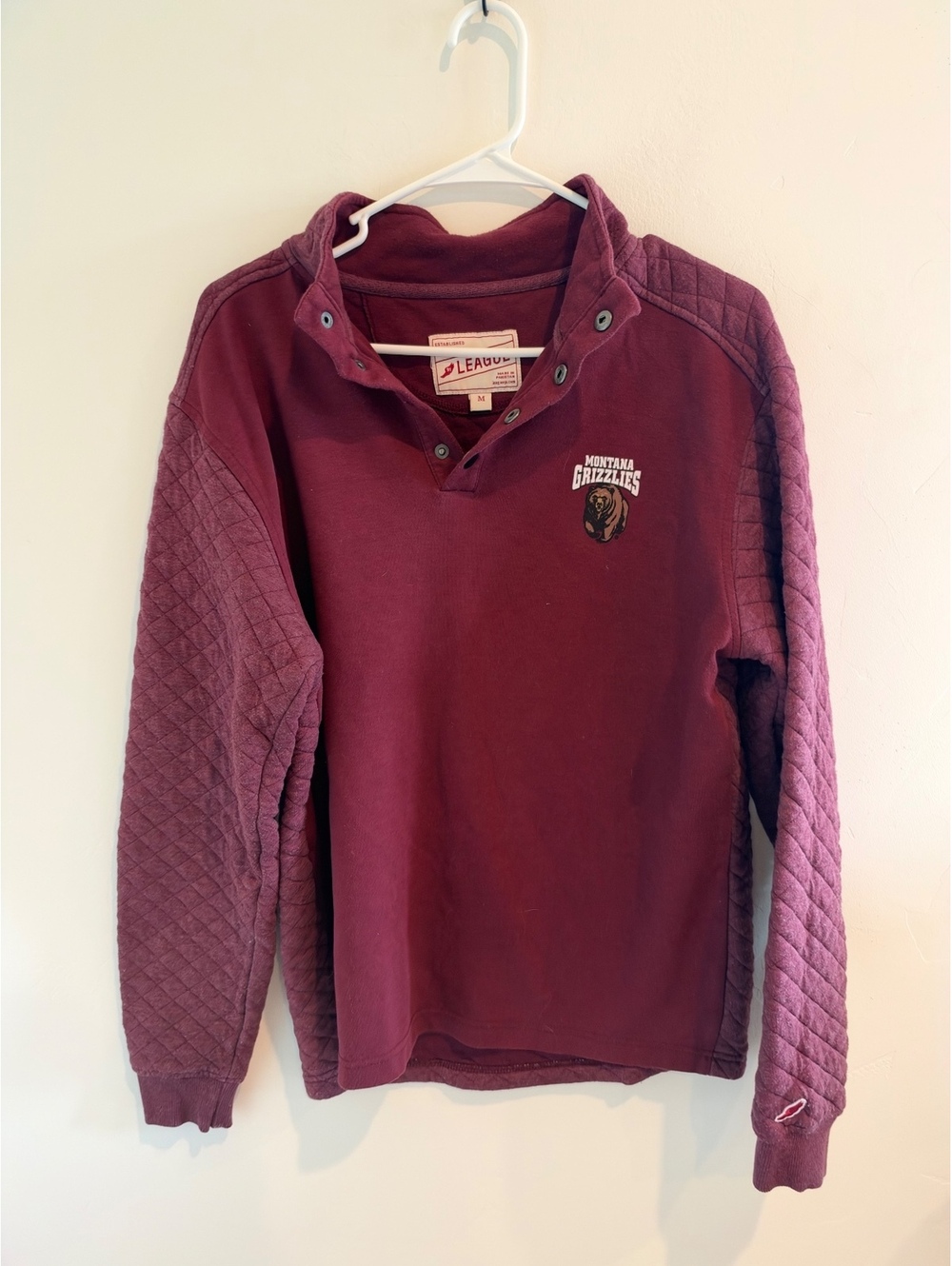League Montana Grizzlies Women Pullover Sweatshirt Size Medium Maroon Snap Neck